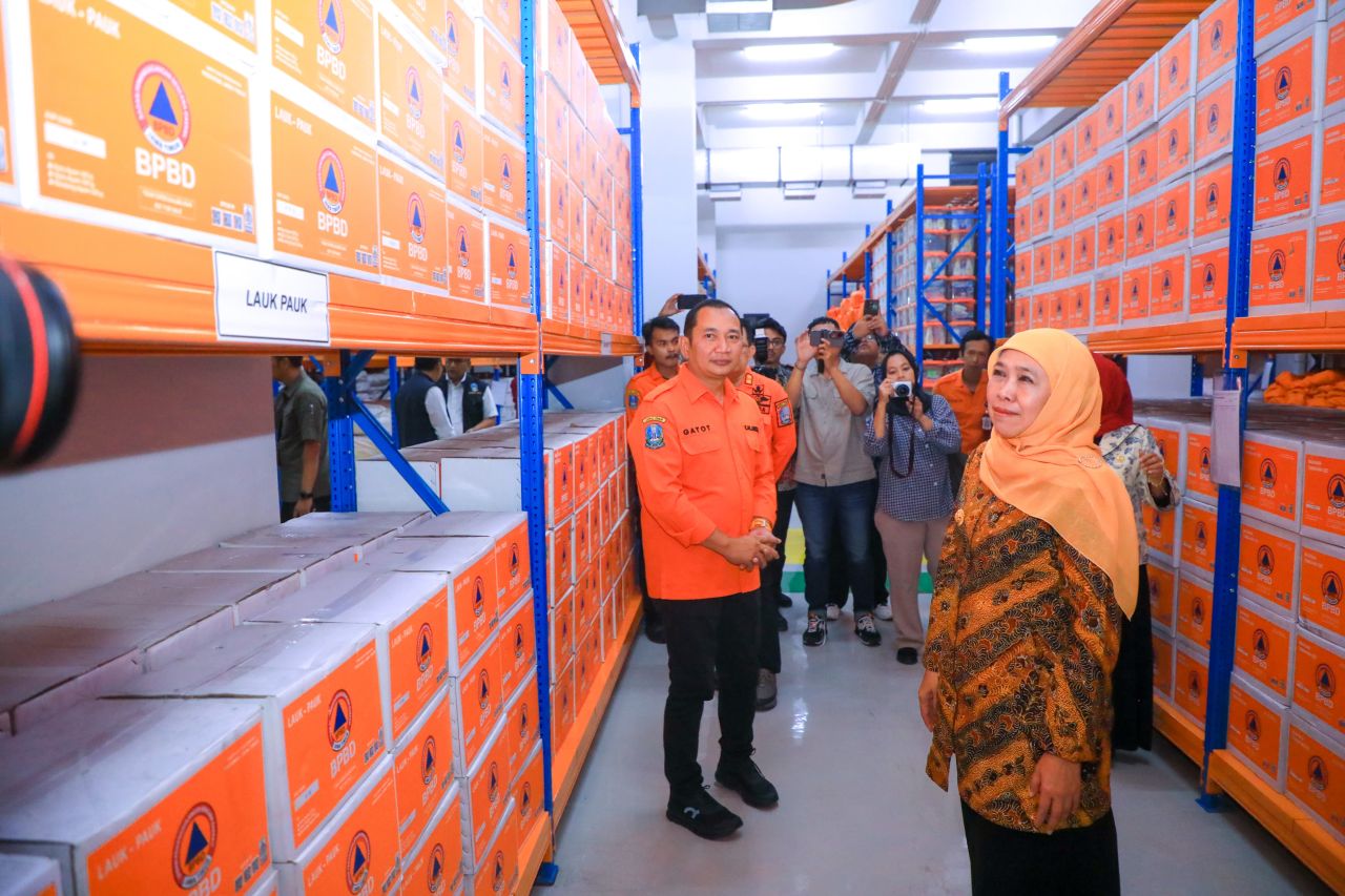 Khofifah Resmikan Gedung Gerha Majapahit dan GOR BPBD Jatim, Perkuat Logistik Kebencanaan Berbasis Sistem Digital FIFO