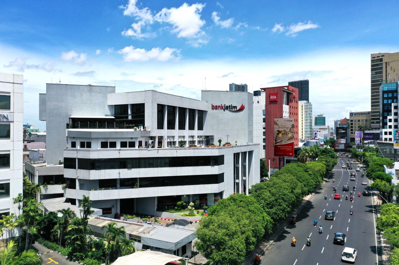 Jajaran Direksi Rame Rame Borong Saham BJTM