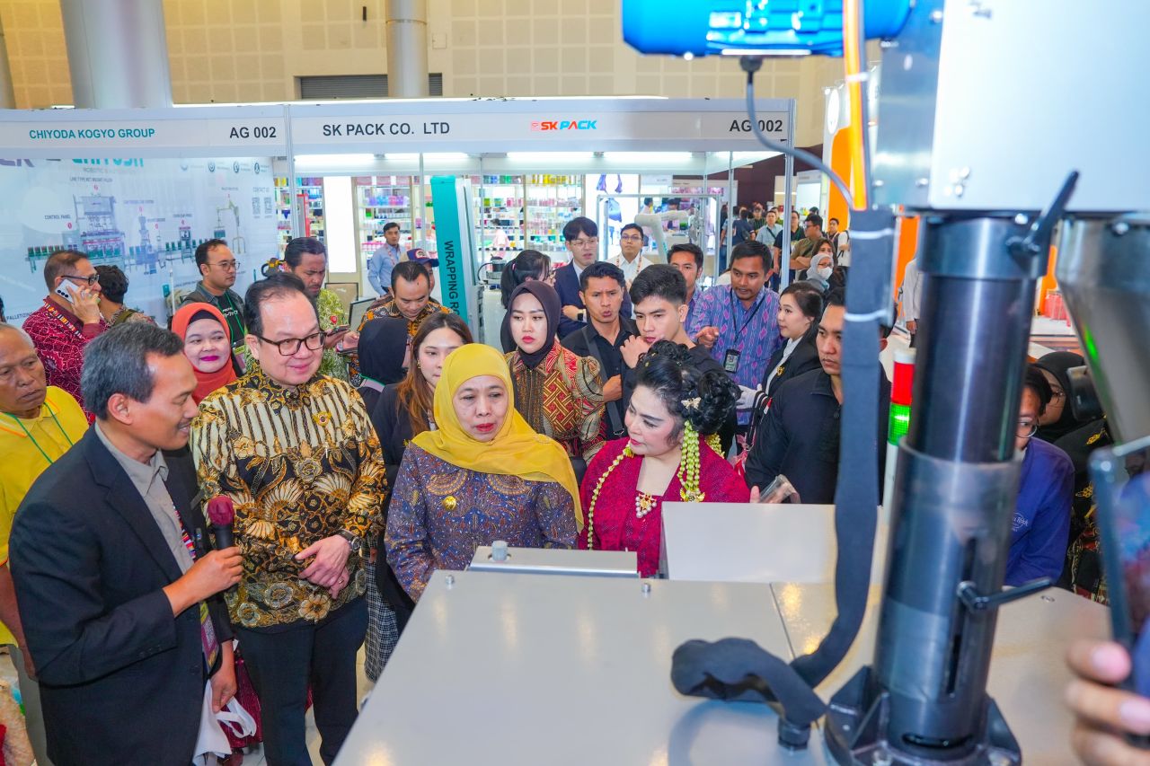 Gubernur Khofifah Buka Pameran ALLPack Surabaya Expo 2026, Dorong Hilirisasi dan Penguatan Nilai Tambah Lewat Teknologi Pengolahan dan Pengemasan