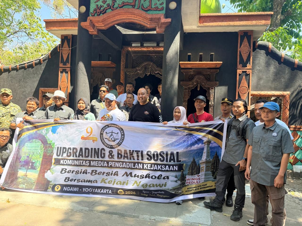 Hari Lahir Kejaksaan ke-81, Kejari Ngawi Tanam Pohon Produktif di Srigati