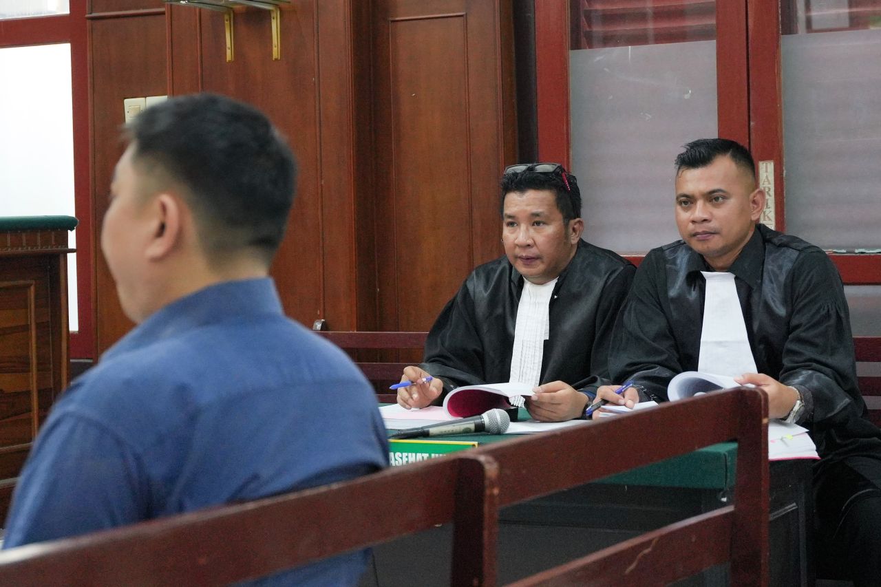 Santoso Utomo dituntut 2 Bulan Penjara, Kuasa Hukum : Jangan Matikan Masa Depan karena Kesalahan Pertama